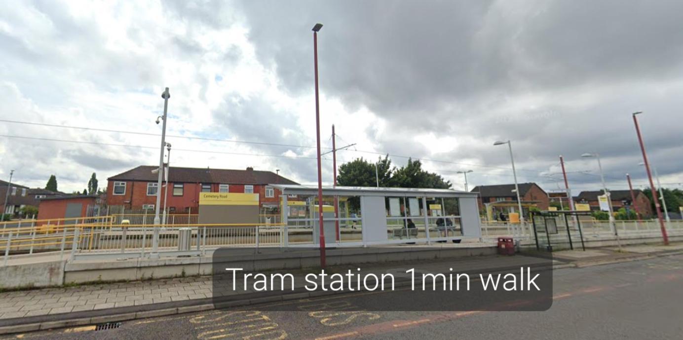 Grand Near Etihad Stadium Coop Live Droylsden Экстерьер фото